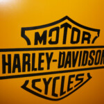 Peinture Harley-Davidson sur placard